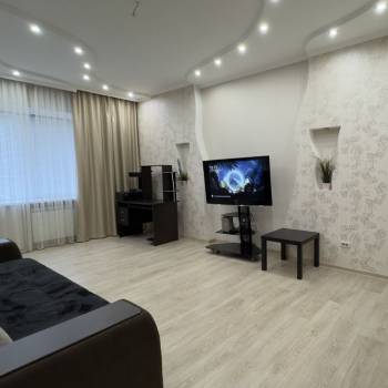 Продается 2-х комнатная квартира, 70 м²