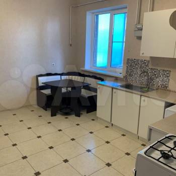 Сдается Многокомнатная квартира, 105 м²