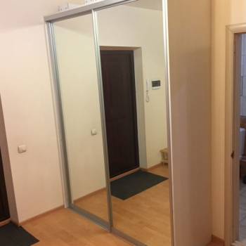 Продается 1-комнатная квартира, 52 м²