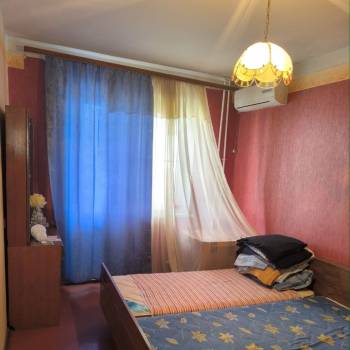 Продается Многокомнатная квартира, 80 м²