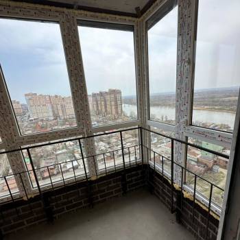 Продается 1-комнатная квартира, 40 м²