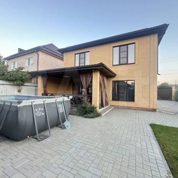 Продается Дом, 196 м²