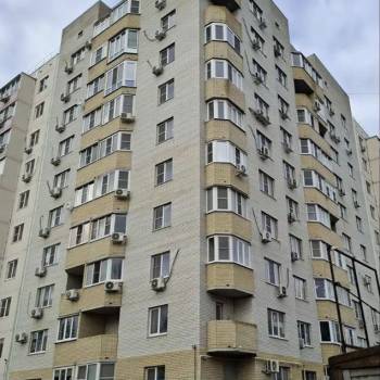Продается 1-комнатная квартира, 44 м²