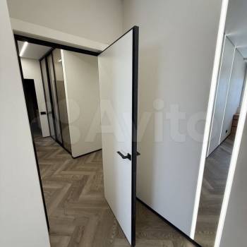 Продается Многокомнатная квартира, 100 м²
