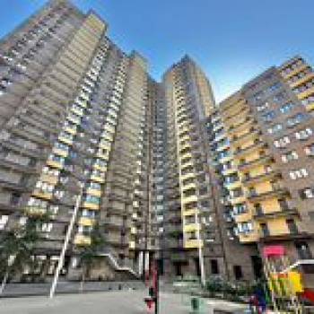 Продается Многокомнатная квартира, 100 м²