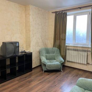 Сдается 1-комнатная квартира, 38 м²