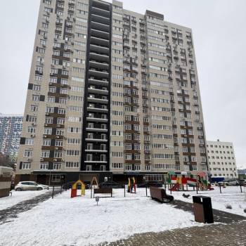 Продается 1-комнатная квартира, 43 м²