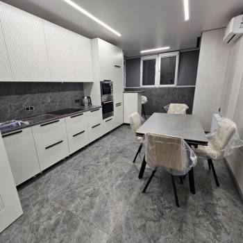 Сдается Многокомнатная квартира, 65 м²