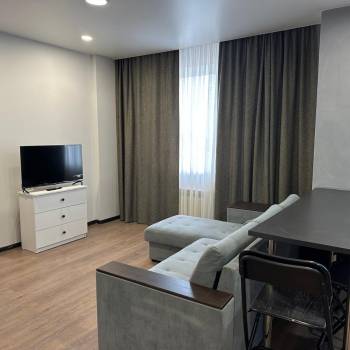 Сдается 1-комнатная квартира, 42,5 м²