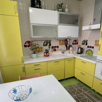 Сдается 2-х комнатная квартира, 63,6 м²