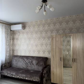 Сдается 1-комнатная квартира, 36 м²