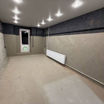 Сдается Нежилое помещение, 90 м²