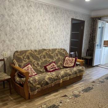 Сдается Многокомнатная квартира, 50 м²