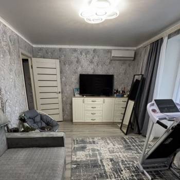 Продается 3-х комнатная квартира, 57 м²