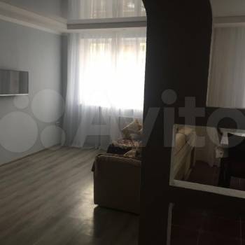 Сдается 2-х комнатная квартира, 60 м²