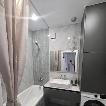 Сдается 1-комнатная квартира, 42 м²