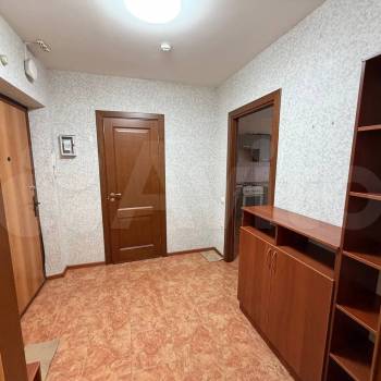 Продается 1-комнатная квартира, 43 м²