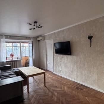 Сдается Многокомнатная квартира, 58 м²