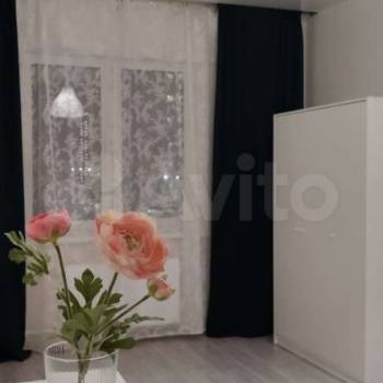 Сдается 1-комнатная квартира, 38 м²