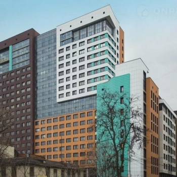 Продается Многокомнатная квартира, 200 м²