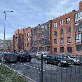 Продается 1-комнатная квартира, 46 м²