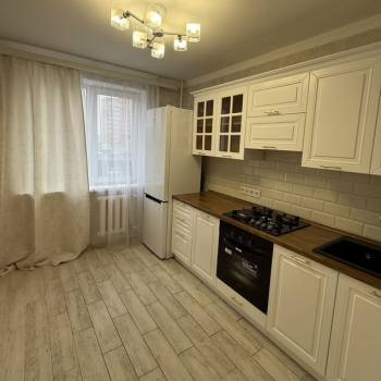 Продается 2-х комнатная квартира, 57 м²
