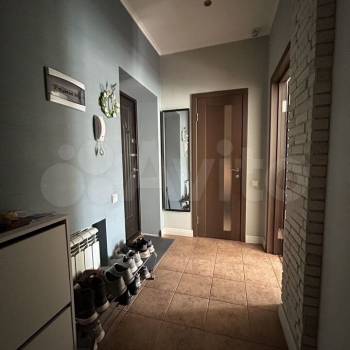 Продается 1-комнатная квартира, 54 м²