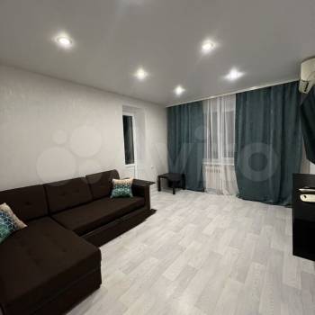 Сдается 2-х комнатная квартира, 65 м²