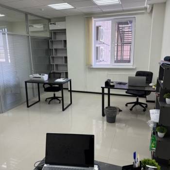 Сдается Офис, 75,9 м²
