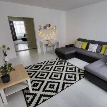 Сдается 2-х комнатная квартира, 59 м²