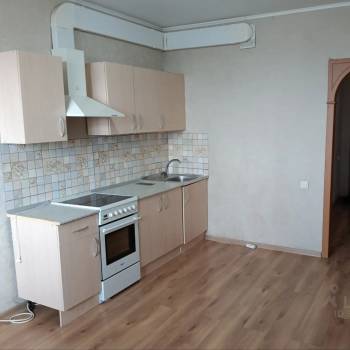 Продается 1-комнатная квартира, 43 м²