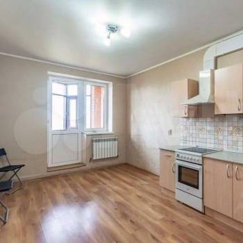 Продается 1-комнатная квартира, 43 м²