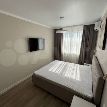 Сдается 1-комнатная квартира, 43,7 м²