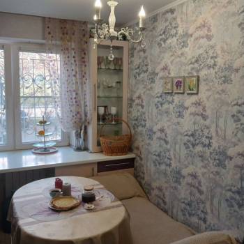 Продается 3-х комнатная квартира, 62 м²