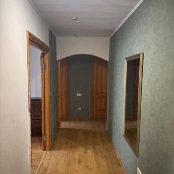 Сдается Многокомнатная квартира, 64 м²