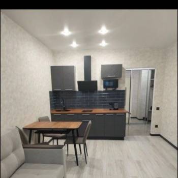 Продается 1-комнатная квартира, 35 м²