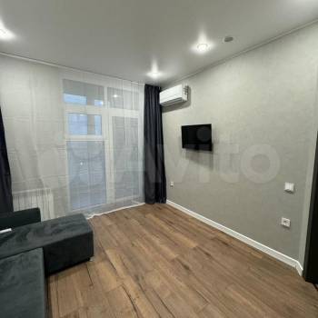 Сдается 1-комнатная квартира, 37 м²