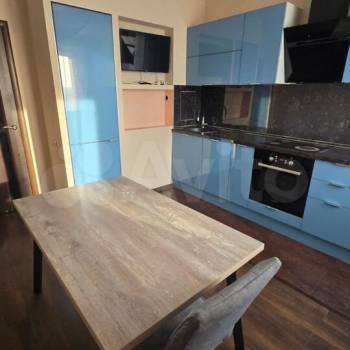 Сдается 2-х комнатная квартира, 75 м²