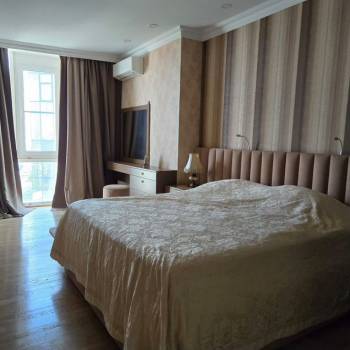 Продается 3-х комнатная квартира, 103 м²