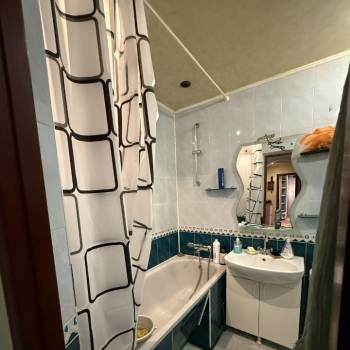 Продается 2-х комнатная квартира, 57 м²