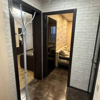 Сдается 1-комнатная квартира, 38 м²