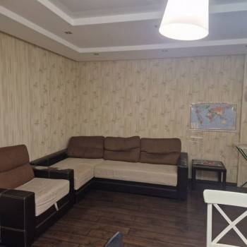 Сдается 2-х комнатная квартира, 72 м²