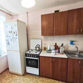 Продается 1-комнатная квартира, 37 м²