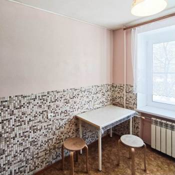 Продается 1-комнатная квартира, 37 м²