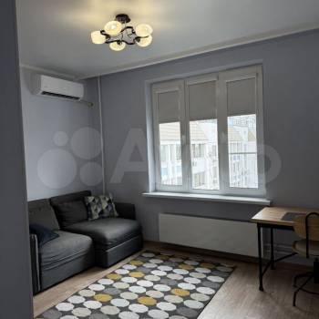 Сдается 1-комнатная квартира, 38 м²