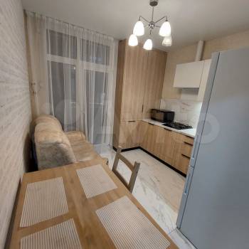 Сдается 1-комнатная квартира, 36 м²