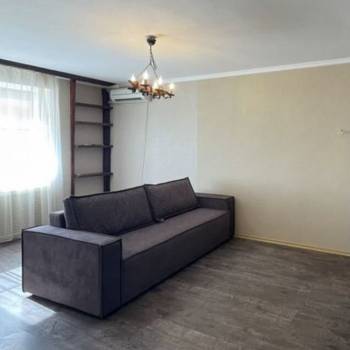 Продается 3-х комнатная квартира, 61 м²