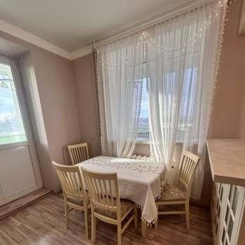 Продается 1-комнатная квартира, 48,1 м²