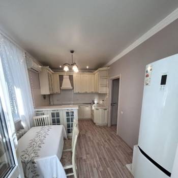 Продается 1-комнатная квартира, 48,1 м²