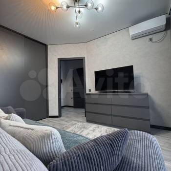 Сдается 1-комнатная квартира, 36 м²